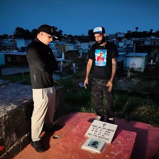 Ya Uno Sabia Que Chukito Andaba Duro, Pero Nunca Pensamos Que Tolentino Le Iba A Poner El Reloj | Capricornio TV