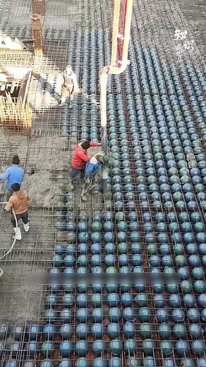 141K views · 690 reactions | BubbleDeck Technology: Smart Innovation Beneath the Surface  | #shorts #viralvideo #facts | Dev.yt | Facebook