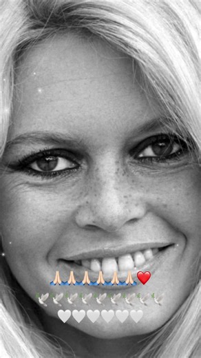 Vidéos de ghislainebrunet16 (@ghislainebrunet16) avec Hymn to the Sea (Rose's Theme) - Amy Wallace & Reyjuliand