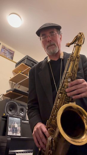 21K views · 478 reactions | Saxophonist Greg Fishman shares his new ideas for practicing a minor scale with a pedal for new melodic variations. Study with Greg today via online lessons and with his 300+ video lesson course. Special Black Friday Savings with this link: https://lp.constantcontactpages.com/cu/nd9dEUV/fishmansaxlessons #saxophone #bebopjazz #drakemouthpieces Greg Fishman | Greg Fishman | Facebook