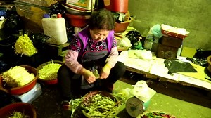 311K views · 2K reactions | Fish Market Seoul, Korea NonStop Travel Beautiful Destinations Brandon Ivan Photography Octopus Advertising Group National Geographic Travel CNN en Español CNN Travel INSIDER travel Travel Channel Travel Channel Asia Travel + Leisure Travel the World Rock The Traveller Univision Entretenimiento Telemundo HITN iKaBron | NonStop Travel | Facebook