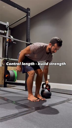 THE MUSCLE & MOBILITY MAKER | Most people only train their core forward and backward, but neglect the lateral side-to-side strength that keeps the hips and low back... | Instagram