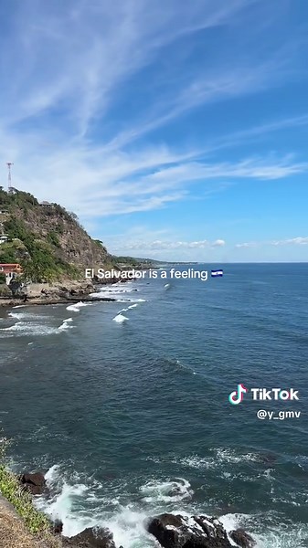 Explore the Best Beaches in El Salvador