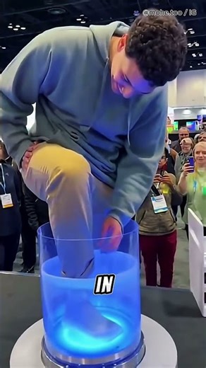 World’s Fastest Custom Shoe Machine