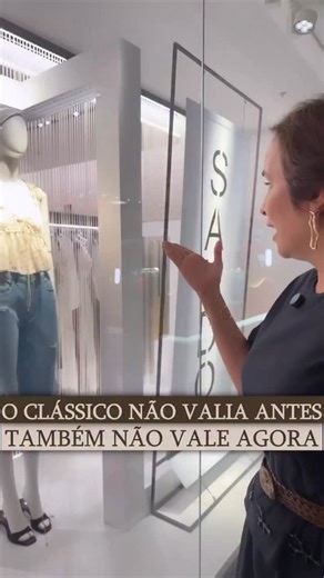 Alexandra Bastos on Instagram: "Não dá vontade de saber o que houve?"