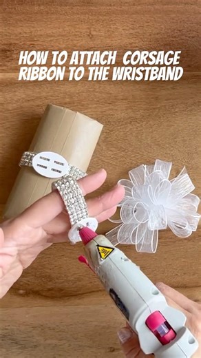 Get Ready for Prom | Wedding Wrist Corsage DIY Tutorial