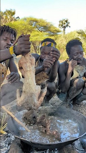 cooking monkey meat#africanculture #wildlife #traditional