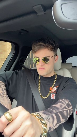 Joe Tasker on Instagram: "If dogs were human…🤔😅 #humansactinglikedogs #reels #comedy #ifdogswerehuman #dogsdriving"