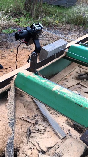 Here is the log loader in action. I used to be an engineer once! Lol. #sawmill, #sawmilling, #harborfreightsawmill, #needatoolmakeatool, #logloader | Chandler L Dickinson