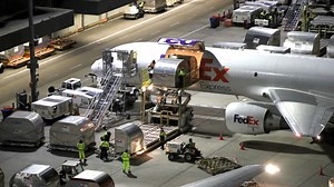 FedEx Express pilots make more fatigue calls amid flight surge