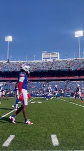 No. 3 is back on the field for Buffalo. Damar Hamlin completes his comeback today as he returns to action for the Bills. | 13 WHAM ABC
