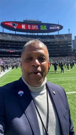 POV: Somehow I made it onto the field at the Super Bowl in Santa Clara with the New England Patriots and Seattle Seahawks… and nobody has asked me to leave yet. I told the coaches I’m here strictly for “strategic motivation,” but they keep asking if I can also help them with their real estate moves after the game. Priorities, people. Nothing like standing on the field, sunlight shining, players warming up, coaches locked in, and me yelling, “LET’S GO!” like I’ve been on the roster all season. If