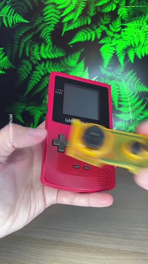 1.5M views · 9K reactions | Voici à quoi ressemble une Game Boy Color avec tous ses accessoires  Crédit : unpackedofficial/IG #jeuxvideo #gameboy #gameboycolor #console #gamer #vintage | Demotivateur | Facebook