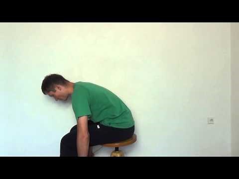 Cvičení na páteř - cvik na uvolnění páteře vsedě