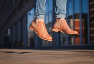 | FavoredLeather.com