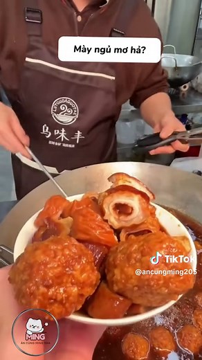 Món Thịt Kho Tàu Đậm Đà Hương Vị Việt