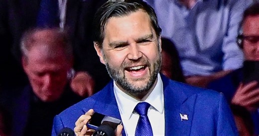 Vance Humiliated as Trump Doesn’t Pick Up Call Live on Stage