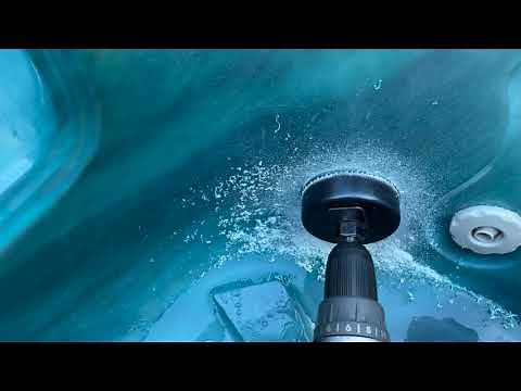 Spa Repair Advanced- Installing a new Spa Suction. ReFitting retro flow suction grid cover replace