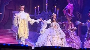 Cinderella Pantomime Review – New Wimbledon Theatre