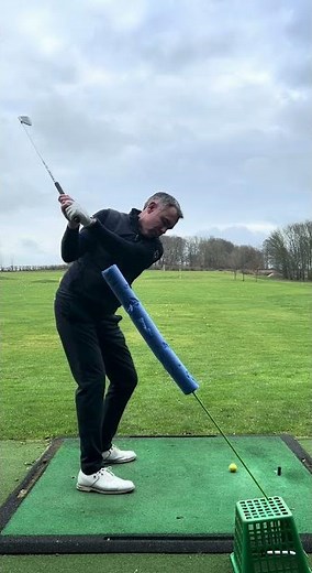 Stop Pulling the Golf Ball Left of Target. #golftip #simplegolftips #golfingtips #golfinstruction