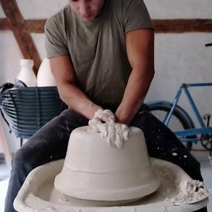 “Making a great piece of pottery is like crafting a poem — you have to use very few words and use them artfully.” —@Tortus Copenhagen Ceramics Check out our IGTV channel to watch Eric throw a vase in his Copenhagen studio. To watch IGTV, update your app now, then look for the new icon in the top right corner of feed. https://www.instagram.com/tv/BlQvRrTlYYV/ | Instagram