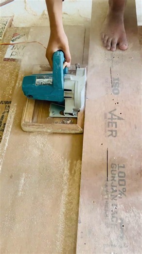 Plywood cating #carpentry #woodwork #diy #woodcutting #handmade #craftsmanship #furnituremaking #बढ़ई