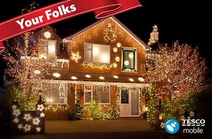 Your family chooses the juiciest turkeys…but his mam’s pavlova is to die for! How do you decide where to spend Christmas Day? | Tesco Mobile Ireland