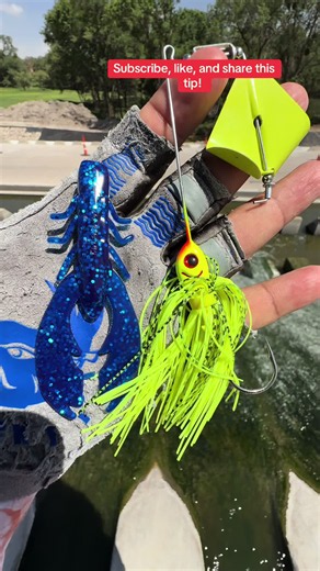 Tips setting Up a Buzzbait with a chigger craw for bass#fishing #paratiiiiiiiiiiiiiiiiiiiiiiiiiiiiiii #viralvideo #viral #videos