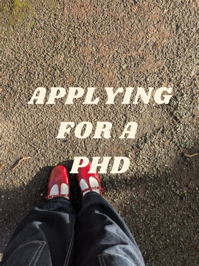 applying for a phd this spring? here are my top 5 tips as a fully funded, second year phd student: 🍒passion over ANY other reason (it's hard and not well paid so you need to love it!) 🍒use your contacts (get in touch with old tutors & supervisors) 🍒you don't need to know everything about your subject (but do read the key seminal texts) 🍒consider a collaboration with an institution for funding opportunities (e.g mine is a cda with the shakespeare birthplace trust) 🍒'there's more than one way