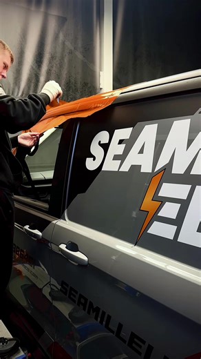 If you’re still on the fence with the new Transporter, Let’s see if Seamill electrics new Leighton Van special can sway you! This one is ready to draw the attention 💥 WRAP | PRINT | BRAND 🌎 Shorewraps.com 📞 0141 370 6114 📔 Consultation by appointment only 🌎 220 Carnegie Road, Hillington, G52 4NA #transporter #vwvan #vwvanlife #electrician #vwt7