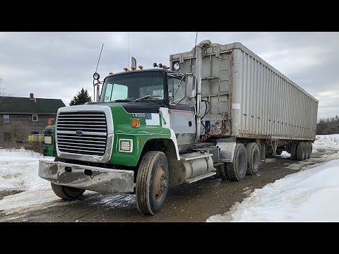 Ford L9000 3406 Cat Cold Start & A Quick Run
