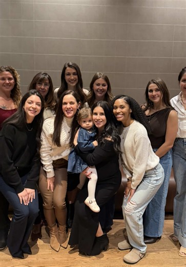 30 second makeup routine 🤭😙 #makeup #routine #easy