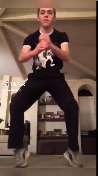 i edited a dance clip with goofy cartoon sounds cuz i was bored #funnymemes #funny #memes #fyp #goofyahh