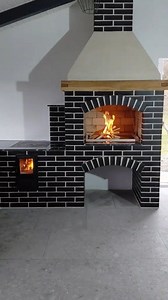 Un gratar elegant cu caramida klinker Neagra #gratar #plita #gradina #foisor #caramida #klinker #brickwork #barbeque #grill | TehnoConstruct.ro