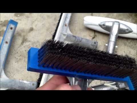 Pool Brushes - An Overview of Various Brushes