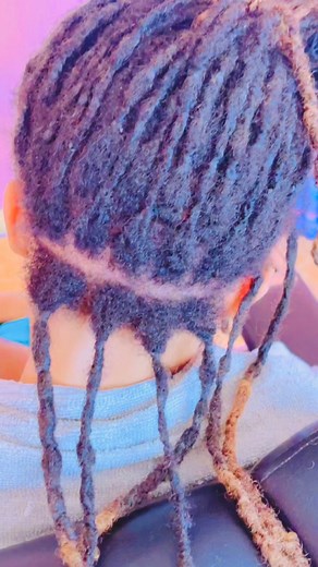 11K views · 110 reactions | #highlight she came for retouch after 2months without my touch interlocking method beauty ❤️ | Izukanji dreadlocks | Facebook