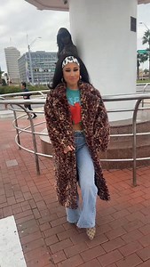 Corpus Christi 🚐💨💨💨 Stopped to see Selena before heading to the studio to record new music 🌹 #amandasolismusic #recordingnewmusic #selenamemorialstatue #corpuschristitx #selenaquintanillaperez | Amanda Solis