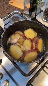 Ela aprendeu essa receita de BATATA DOCE com a vizinha e faz para a família toda! | Página de Vó