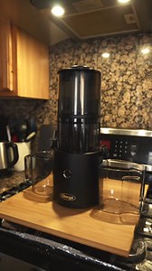 206K views · 349 reactions | Reasons we love the new Effortless Batch Juicer  Sleek  Easy to use  Easy to clean Grab yours here  https://vist.ly/bs5w | Omega Juicers | Facebook
