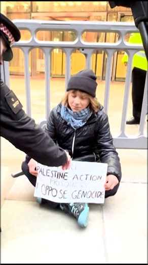 Greta Thunberg arrested at pro-Palestinian protest
