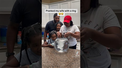 Dad pranks mom with perfect timing