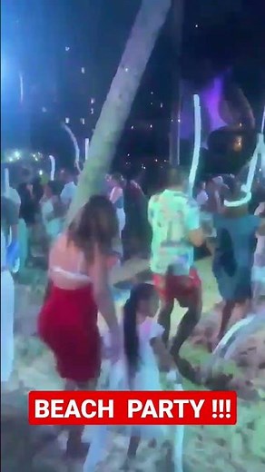 Beach Party At The RIU PALACE PENINSULA, Cancun