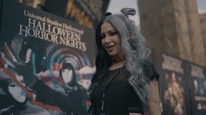 ‘Hello Horror’ Takes Over “Halloween Horror Nights Hollywood” w/ Vanessa Decker & Ryan Valdez [Video]