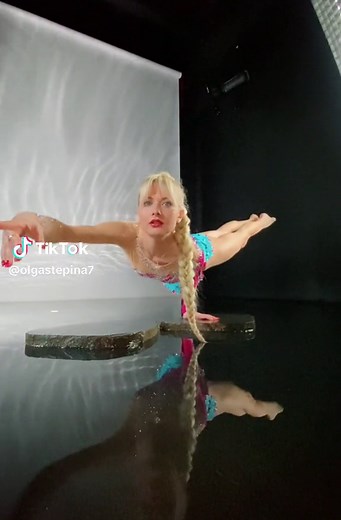 Mastering Handstands: Yoga Flexibility and Balance Tips