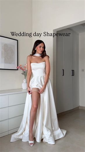 Jessie Willis on Instagram: "The dress was a dream but what I wore underneath made all the difference  light, supportive, breathable, comfortable, designed for real brides ‍♀️ I wore the MeshSculpt High Waist Short from @honeylove (and so did my bridesmaids!) Comment SHOP and I’ll DM you a link to purchase with 20% off 勺 ad #honeylove #bride #weddingdress #underwear #shapewear #stylehacks"