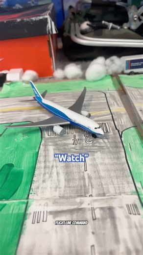 Meme!! #aviation #comedy #funny #modelplanes #meme #airplanes #modelairport #plen #flipnote