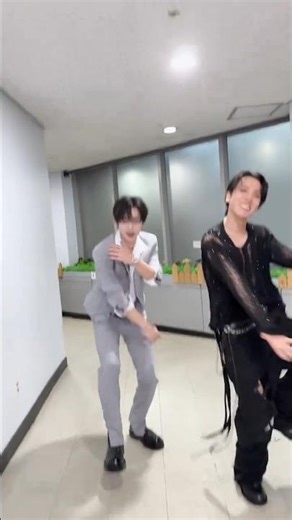 bijli jasi teri jawani #btsjin #bts #btsot7ff #btsjimin #btsarmy #taekooklover #kpopfandom #suga