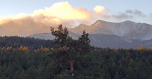 Colorado Springs weather: Gusty but seasonably mild conditions on Tuesday