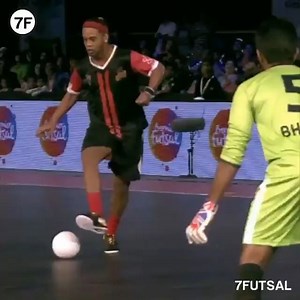 1M views · 14K reactions | Ronaldinho Playing Futsal 朗 #7futsal w/ Ronaldinho Gaúcho, Premier Futsal Follow Seven Futsal  | Seven Futsal | Facebook