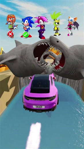 Help Sonic and Friends Jump Over the Sharp Teeth of Hungry Sharks 😱🦈 #shorts #sonic